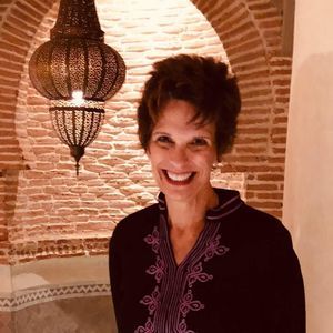 Meet your Posher, Suzanne